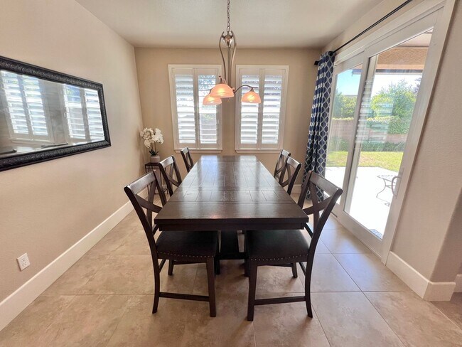 Building Photo - $2,795 Shepherd & DeWolf Gated Community, ...