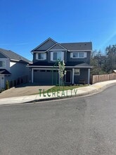 Building Photo - 2540 Fieldcress Rd