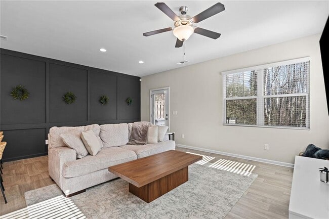 Foto del edificio - 2830 Ridgeview Dr