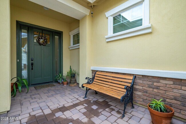 Foto del edificio - 10617 E Lincoln Ave