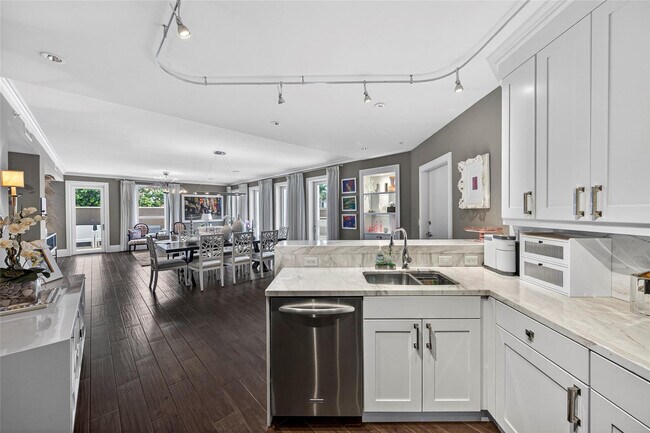 Foto del edificio - 455 E Palmetto Park Rd