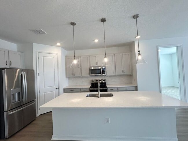 Foto del edificio - Stylish Sunbrooke Sanctuary! Modern 4/2 Ho...