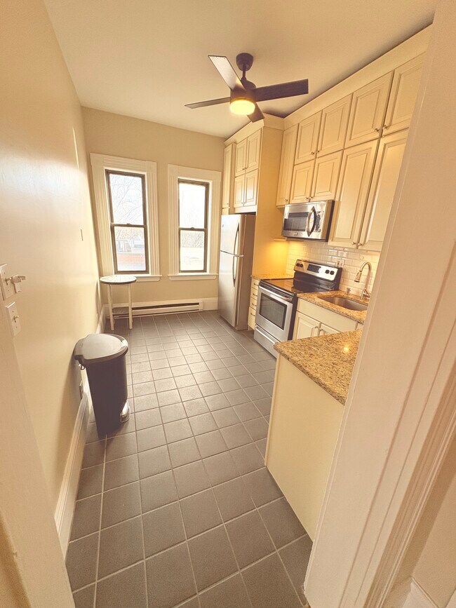 Foto del edificio - 258 Shawmut Ave