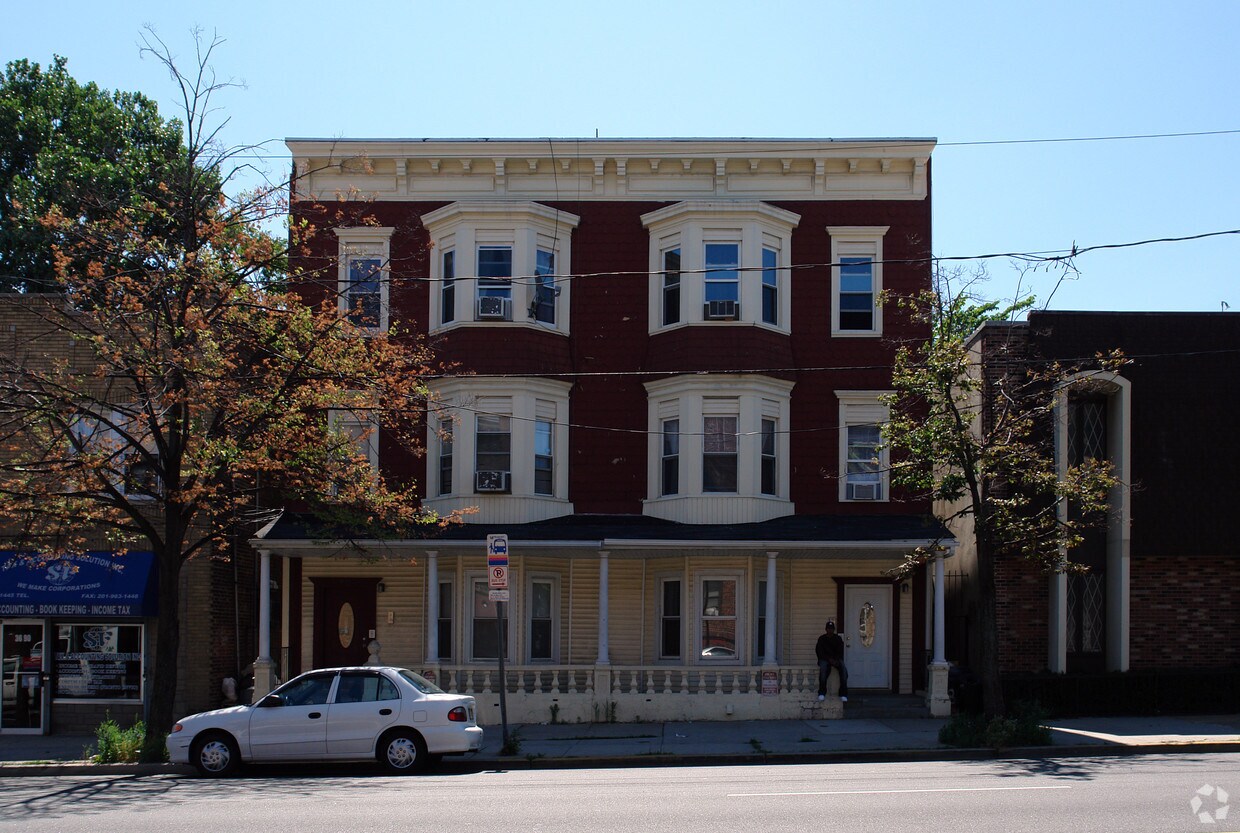 Building Photo - 3688 John F Kennedy Blvd