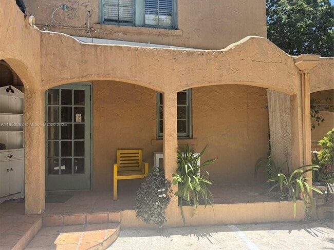 Building Photo - 5208 Alton Rd