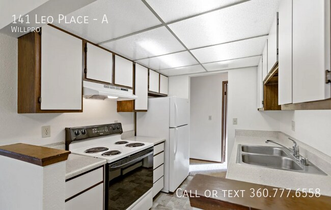 Building Photo - 141 Leo Pl