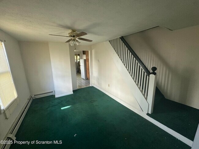 Foto del edificio - 74 W Chestnut St