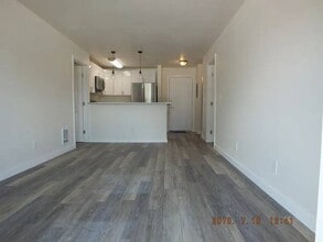 Building Photo - 12544 15th Ave NE