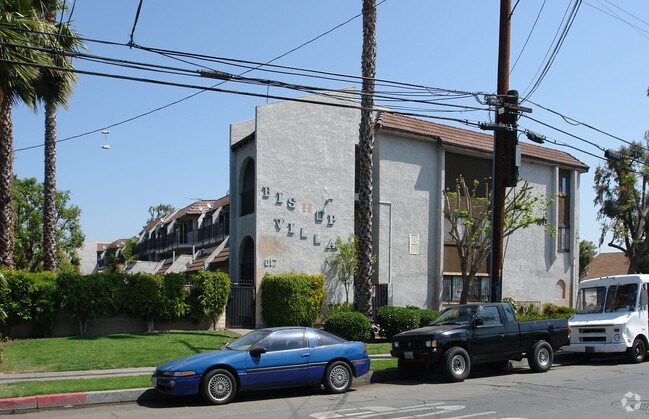 Building Photo - 1017 W Bishop St