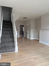 Building Photo - 1263 S Merrimac Rd