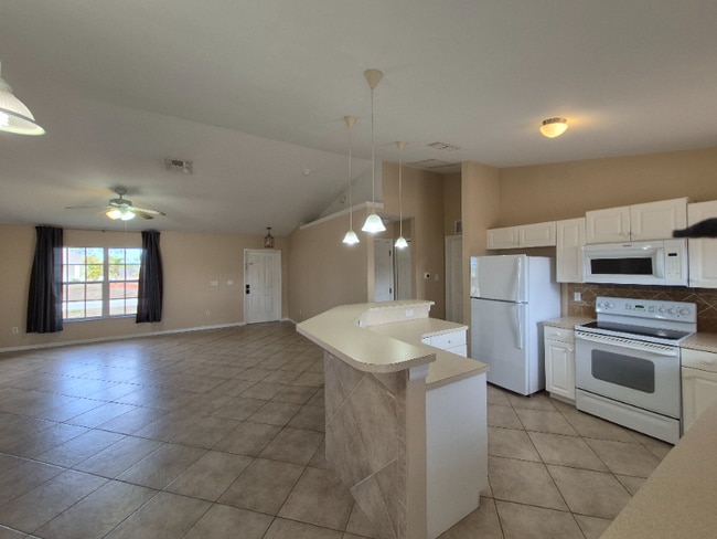 Foto del edificio - 1902 NW 14th Terrace