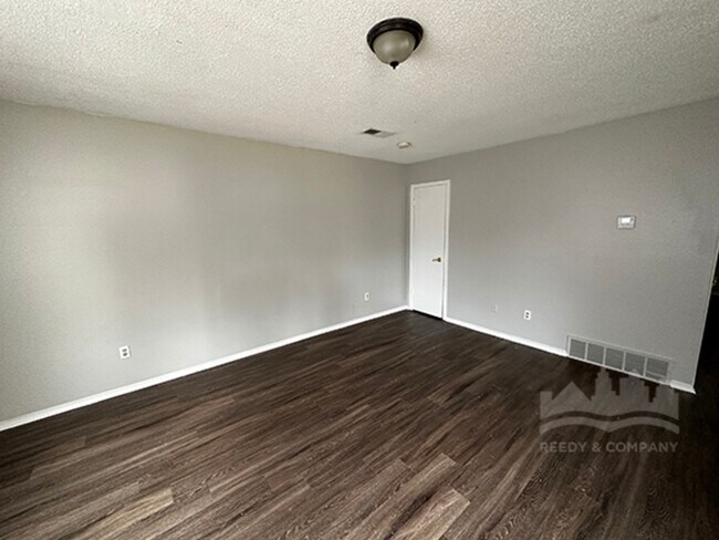 Foto del edificio - 4986 French Bend Ln