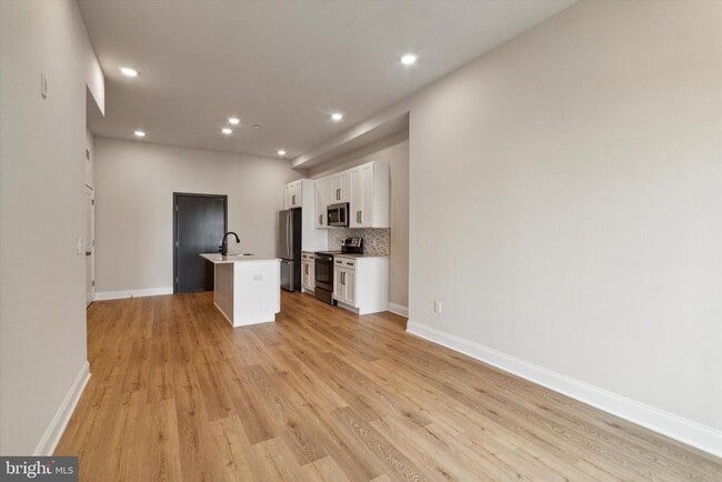 Foto del edificio - 2143 E Lehigh Ave