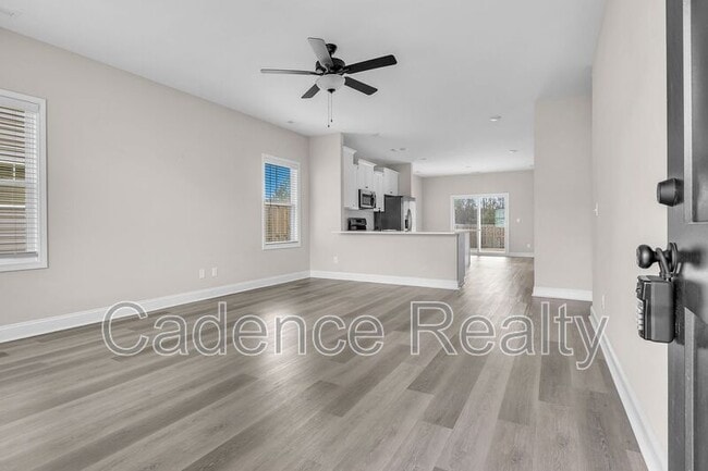 Building Photo - 1626 Grey Cliff Run