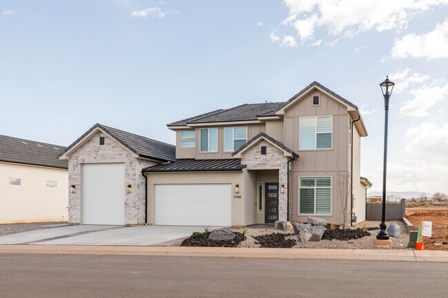 Foto del edificio - Brand new 2 Story with 4 beds and 2.5 baths plus Office