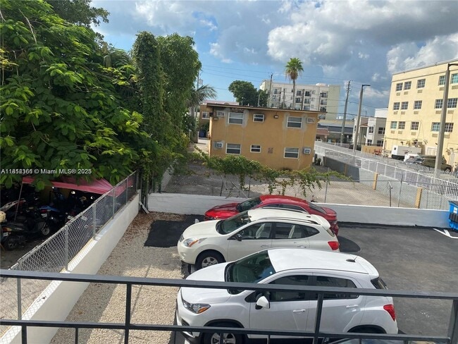 Foto del edificio - 1168 SW 3rd St
