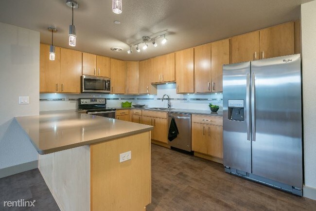 Foto del edificio - 210 Pueblo Ave