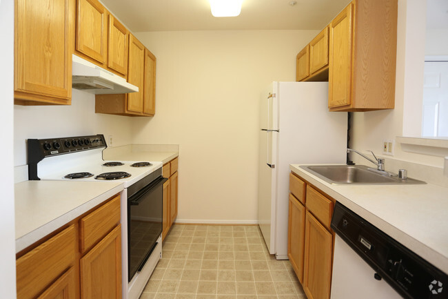 Burnt Oaks Rentals - North Beach, MD | Apartments.com