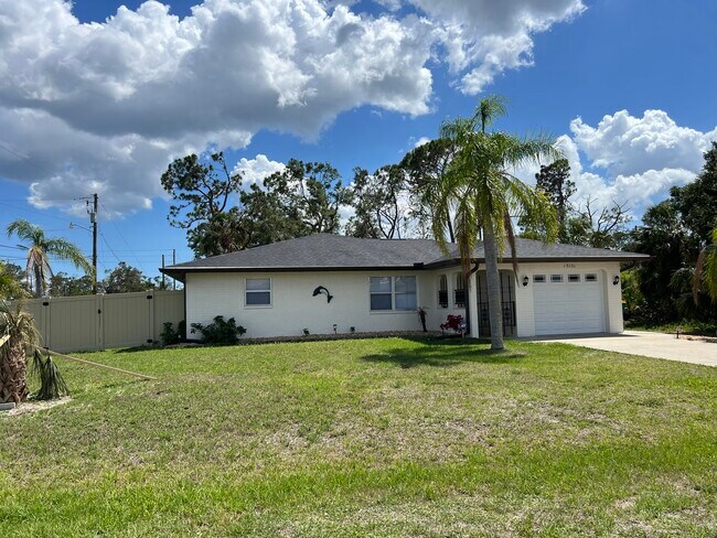 Foto del edificio - 15131 Buswell Ave
