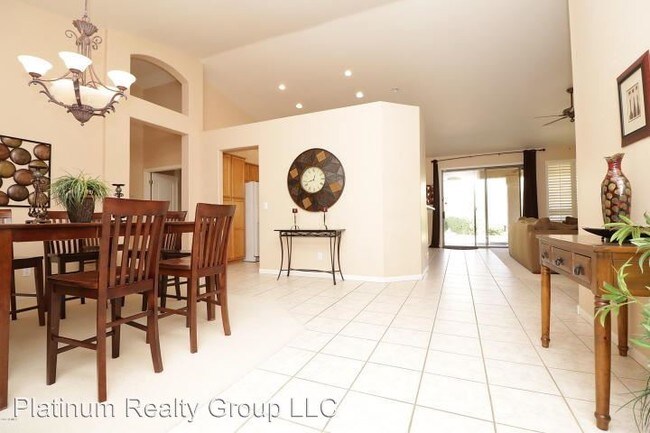 Foto del edificio - 3 br, 2 bath House - 6436 E BLANCHE DR