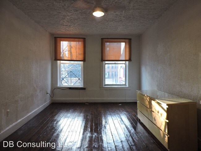 Foto del edificio - 2 br, 1 bath House - 802 Main St.