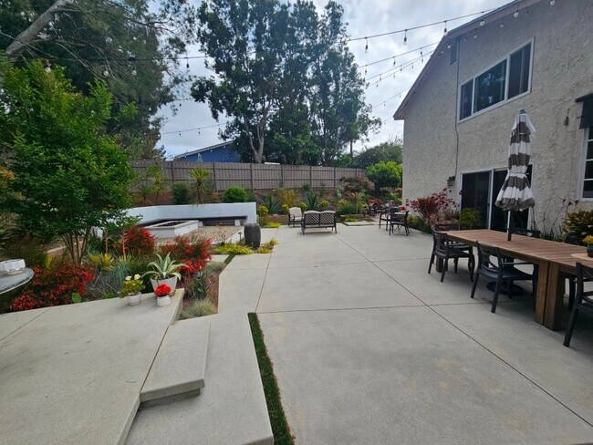 Foto del edificio - 446 Phlox Ct