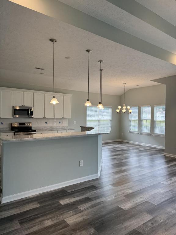 Building Photo - 462 Levanto Rd