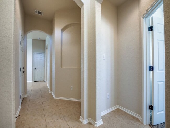 Building Photo - 6210 Katy Star