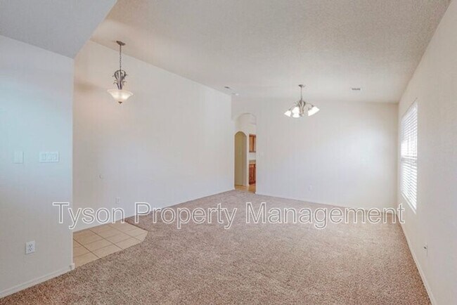 Foto del edificio - 3316 Shiloh Rd NE
