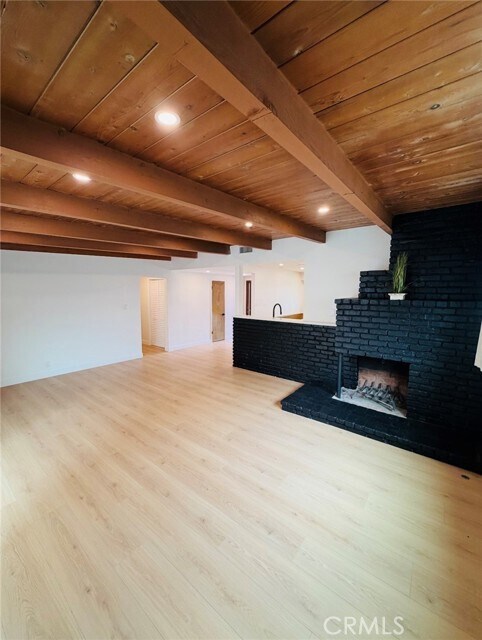 Foto del edificio - 10024 Norwich Ave