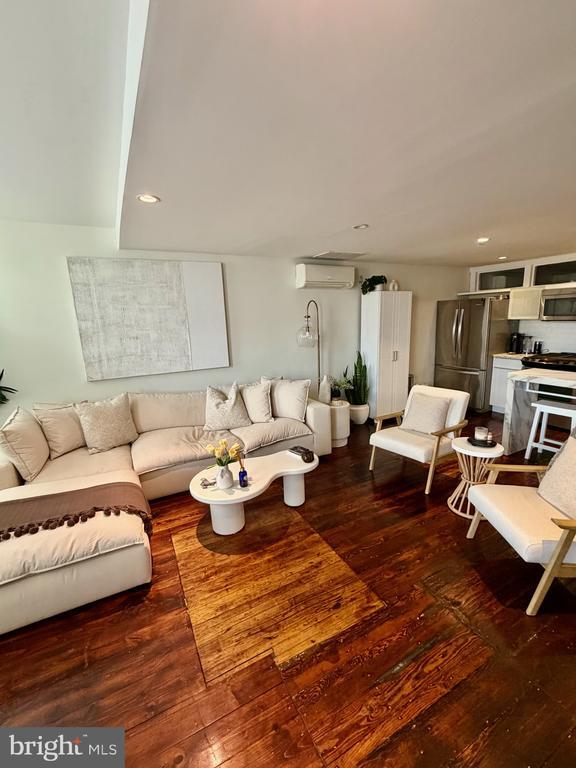 Foto principal - 126 N 3rd St