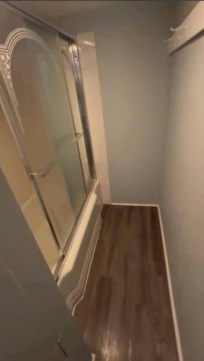 Building Photo - 714 Kirkwood Ave