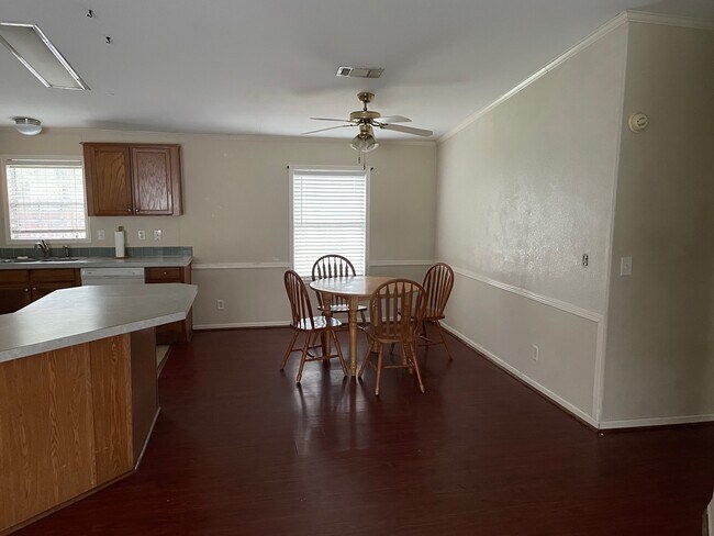 Foto del edificio - 9626 Cedar Ridge Ct