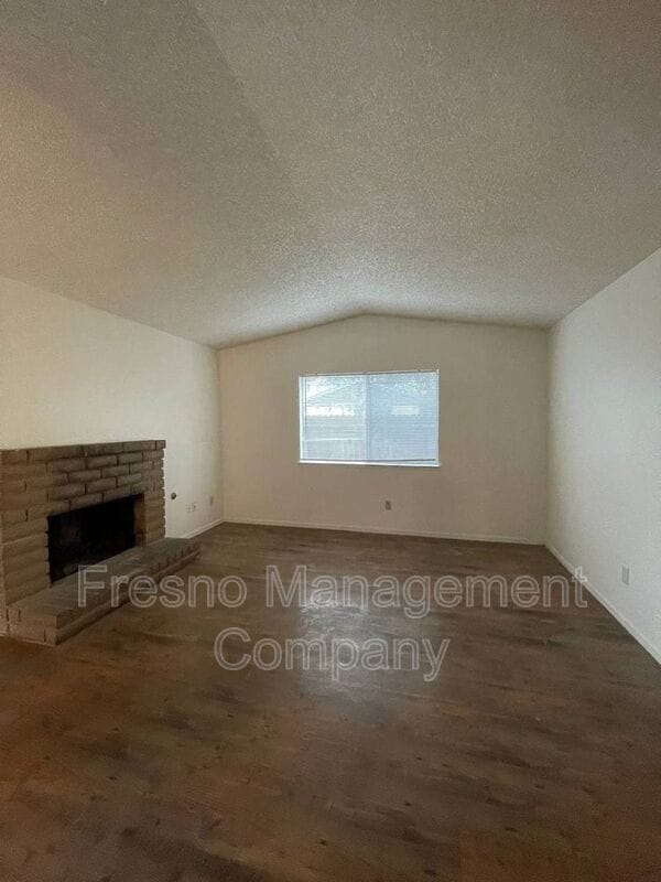 Foto del edificio - 1022 W Clinton Ave