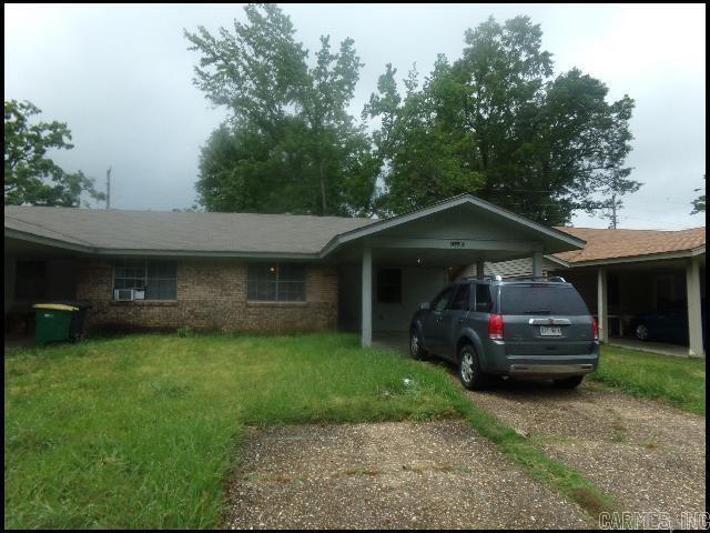 Primary Photo - 8303 Woodview Dr E