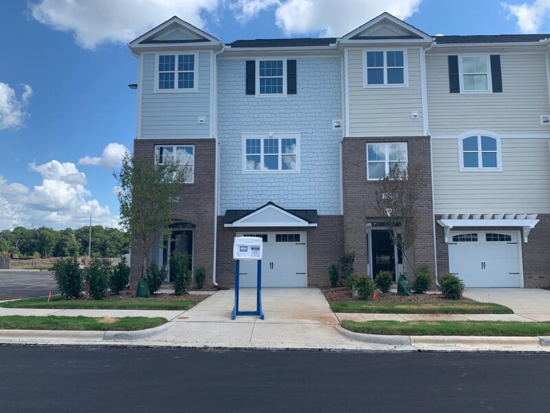 Foto principal - 1501 Gathering Park Cir