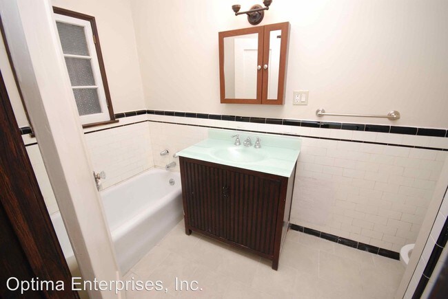 Foto del edificio - 1480 S Wooster St