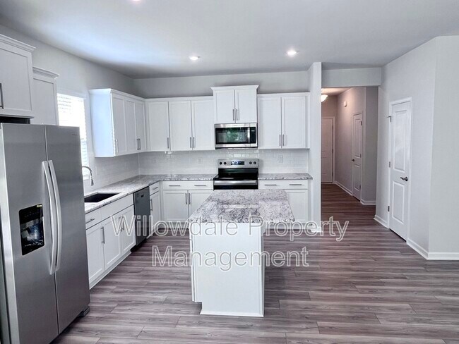 Building Photo - 3437 Pinnacle Peak Dr