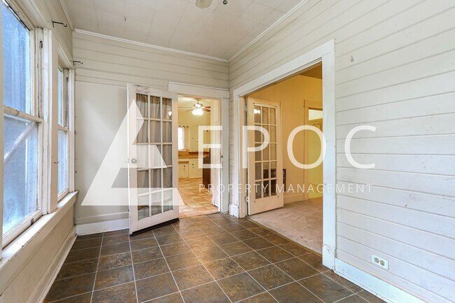 Foto del edificio - 3225 Morrow Ave