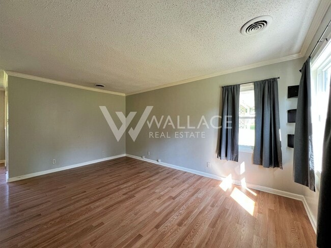 Foto del edificio - NO STEPS...RANCHER HOME LOCATED IN FOUNTAIN CITY!!!