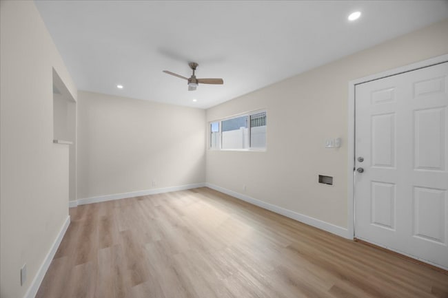 Foto del edificio - 3539 Delta Ave