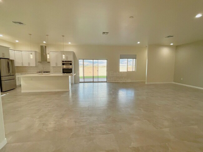 Foto del edificio - 14431 Wood Canyon Pl