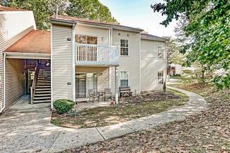 Building Photo - 1396 Tristram Cir