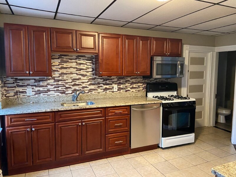 4 Winthrop St Unit 2, Abington, MA 02351 Apartment for Rent in