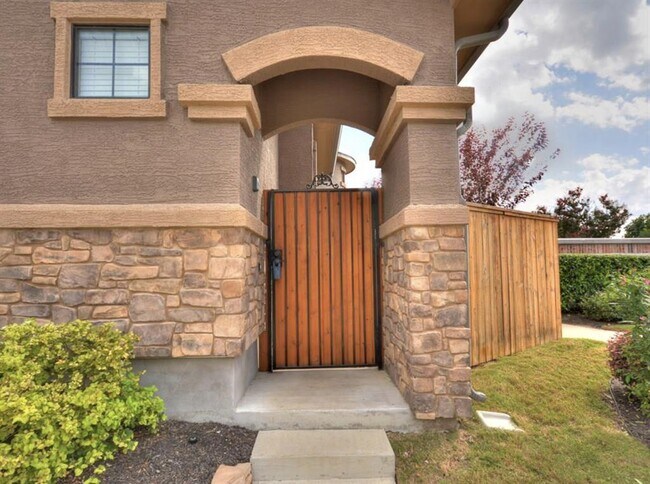 Building Photo - 4332 Teravista Club Dr