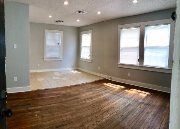 Foto principal - 844 W Garfield St