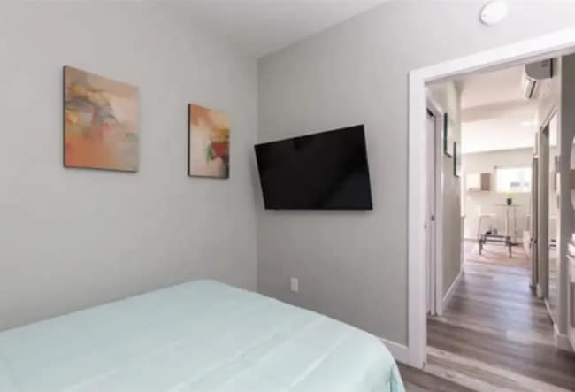 Building Photo - This home shares 1 common wall.