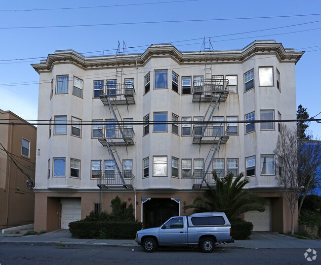 Building Photo - Pine Knolls Apartments