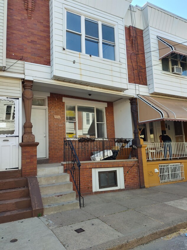 Foto principal - 2236 S Bucknell St