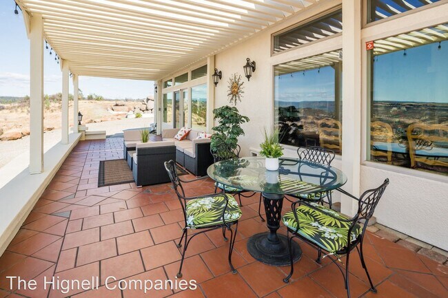 Foto del edificio - 3 br, 3 bath House - 4541 Skyway